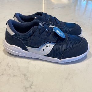 Saucing boys Jazz Riff Sneaker, Velcro Lace NEVER WORN